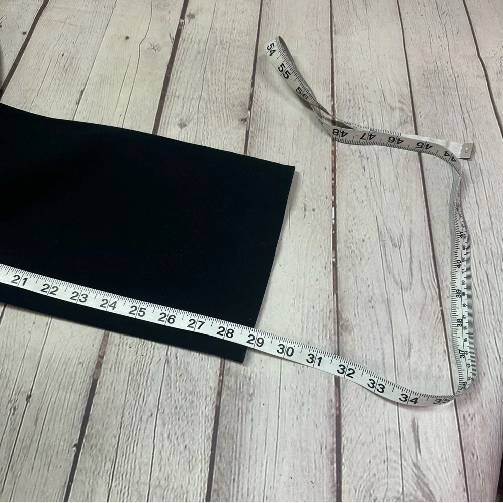 Chico's Black Dress Pants with Slim Tapered Leg sz 0.5(small 6) classic office
